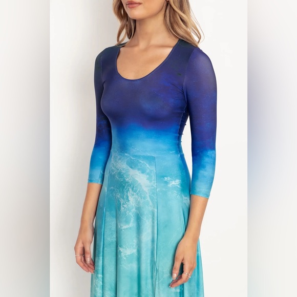 🌊OCEAN WAVES 3/4 SLEEVE SPLIT MAXI DRESS - LIMITED - Picture 2 of 9